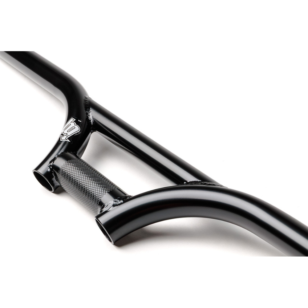 PRISON BAR 4月1日発売4