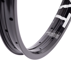 TRIPPIN/SHIFT REAR WHEEL4