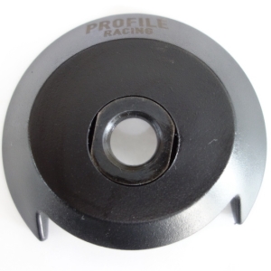 C4 REAR DRIVE SIDE PLASTIC HUB GUARD INSERT