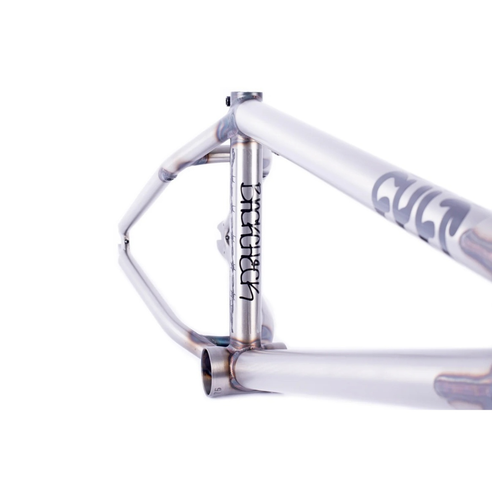 CHASE DEHART SIG FRAME2