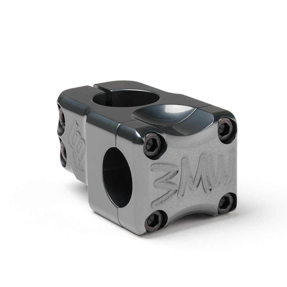 STUBIOD STEM 4月1日発売3