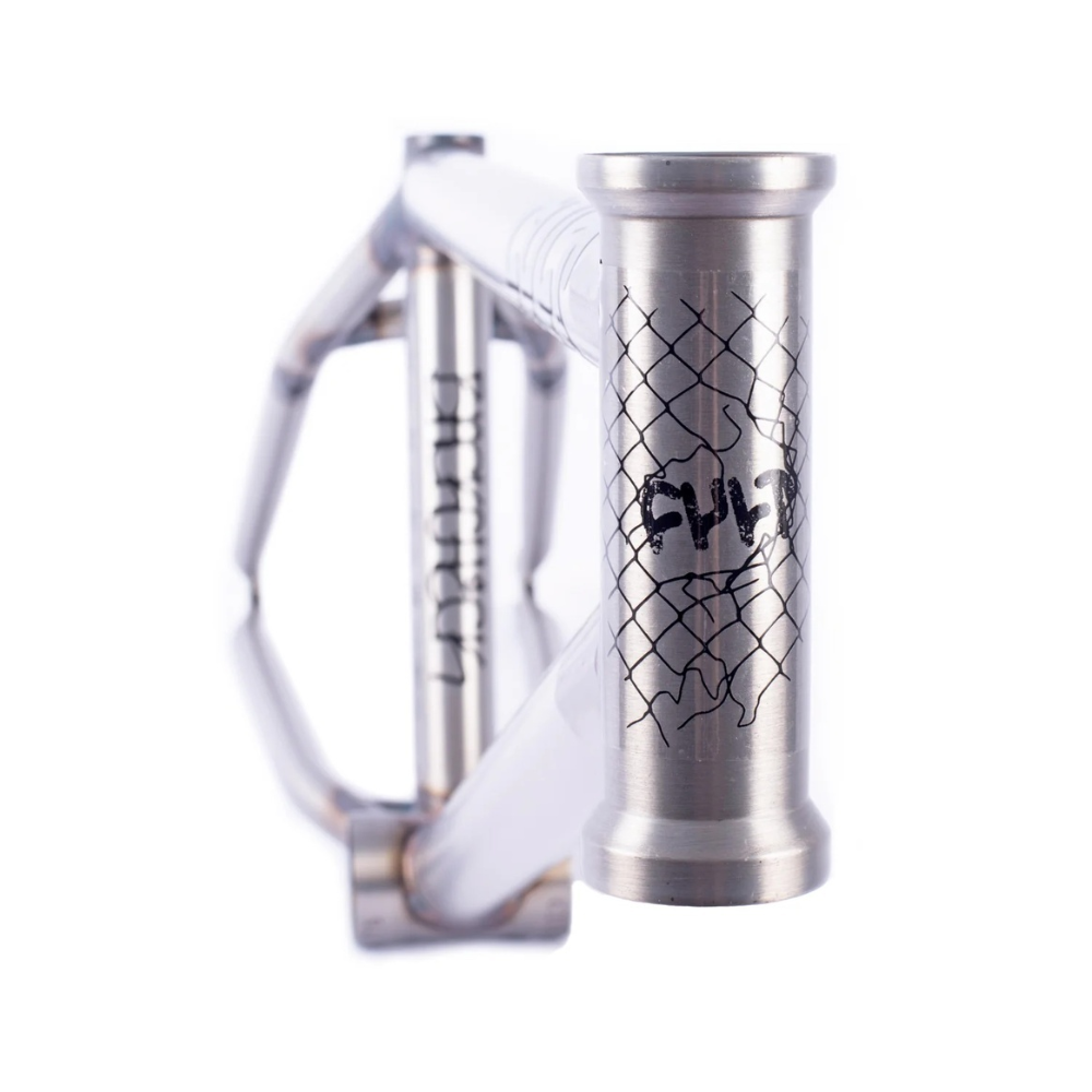 CHASE DEHART SIG FRAME3