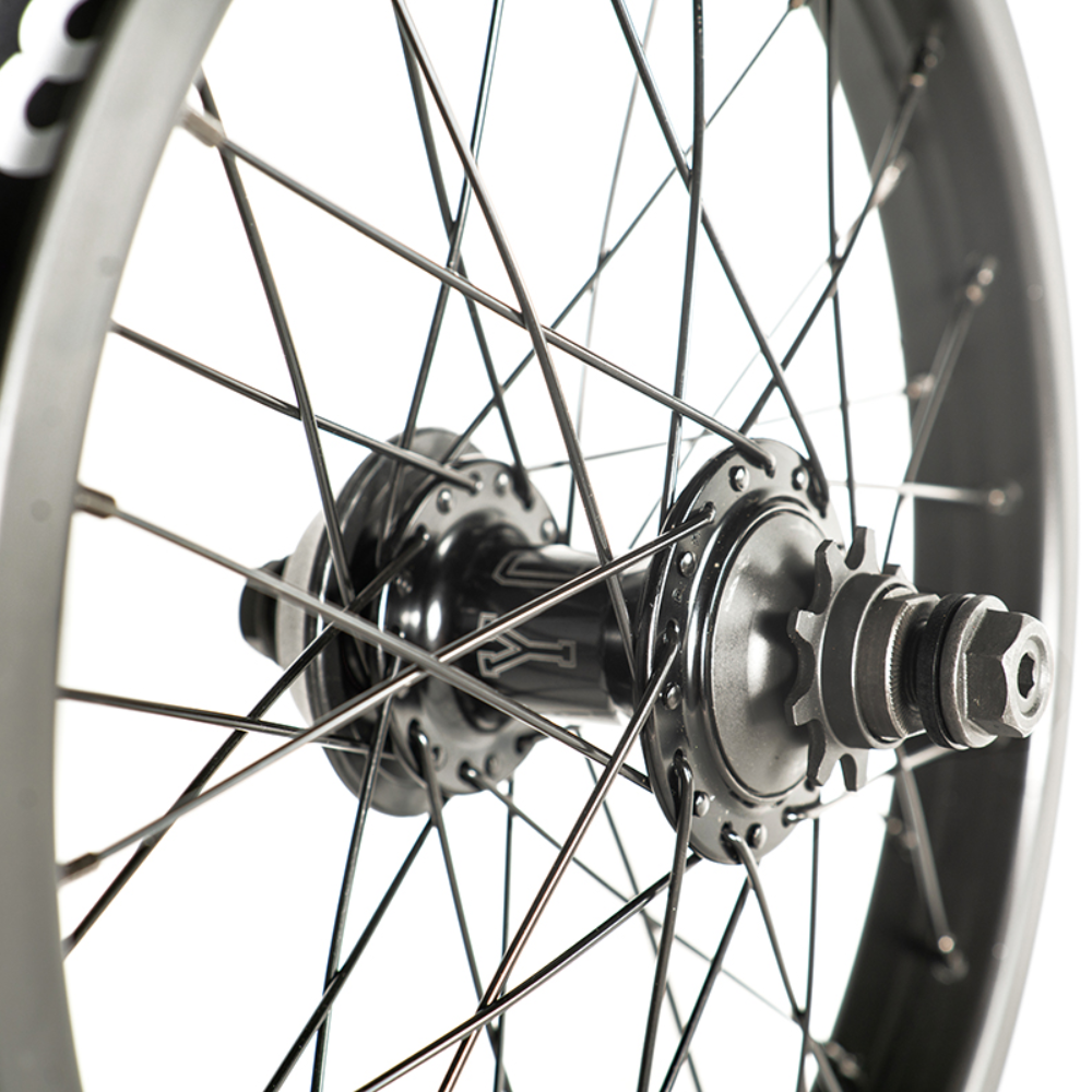 Pintour 16インチ Rear Wheel2