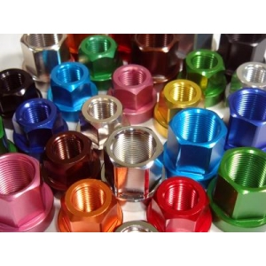 7075アルミ AXLE NUT