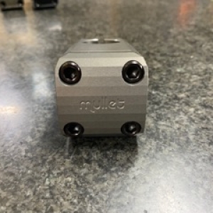 TYPE V STEM8